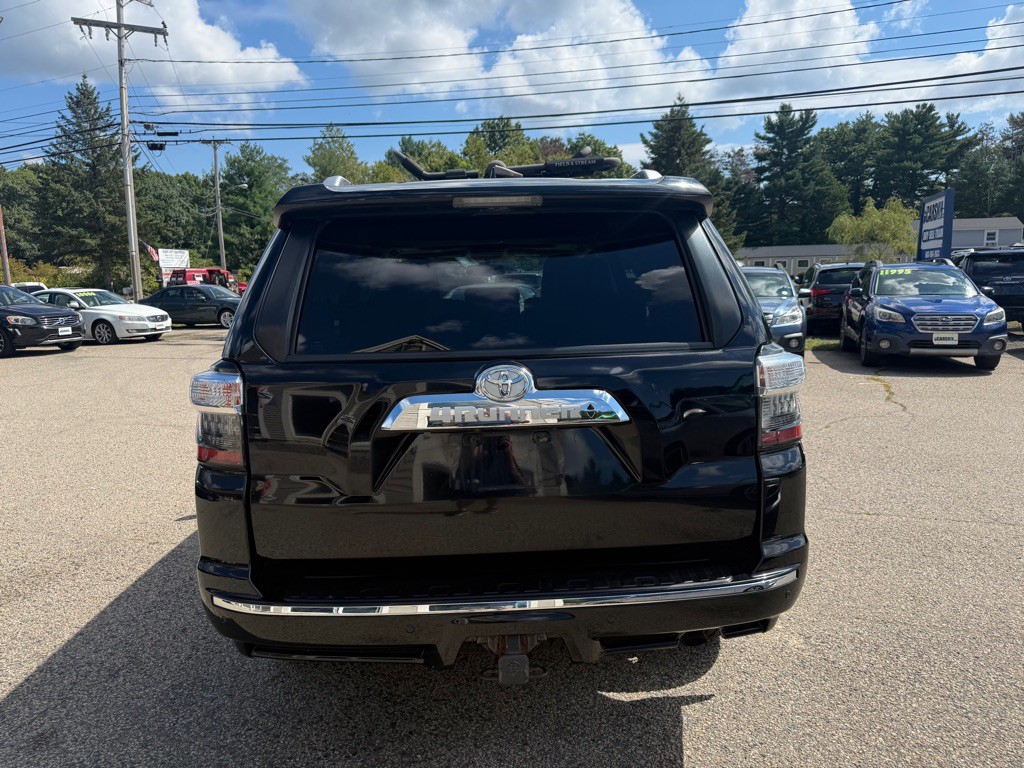 2016 Toyota 4Runner Image 6