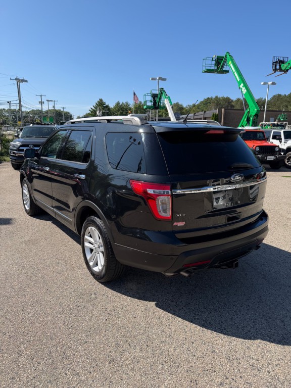2015 Ford Explorer Image 8