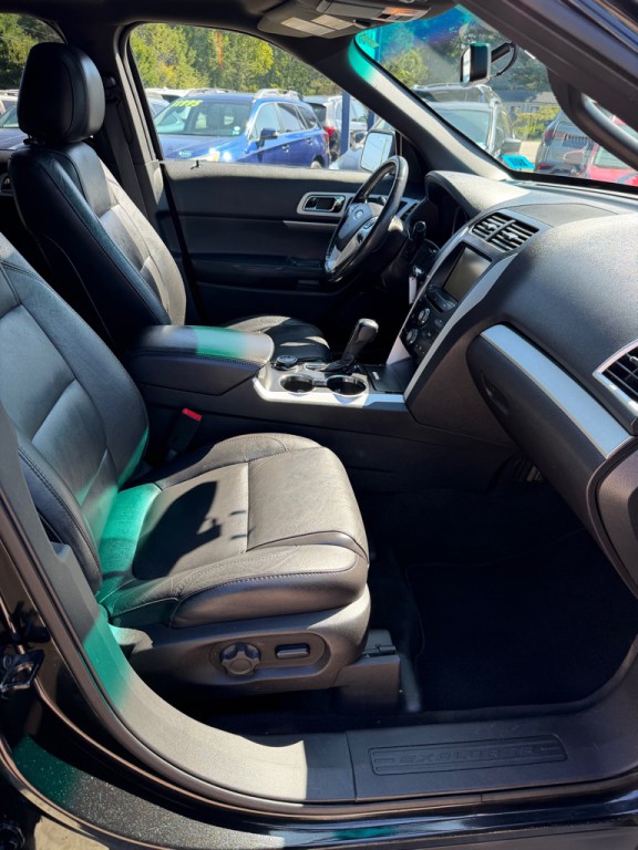 2015 Ford Explorer Image 13