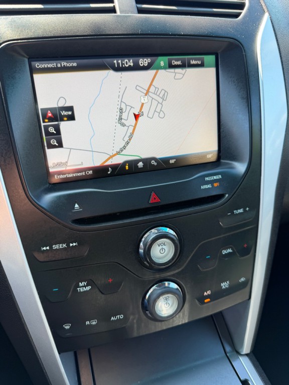 2015 Ford Explorer Image 18