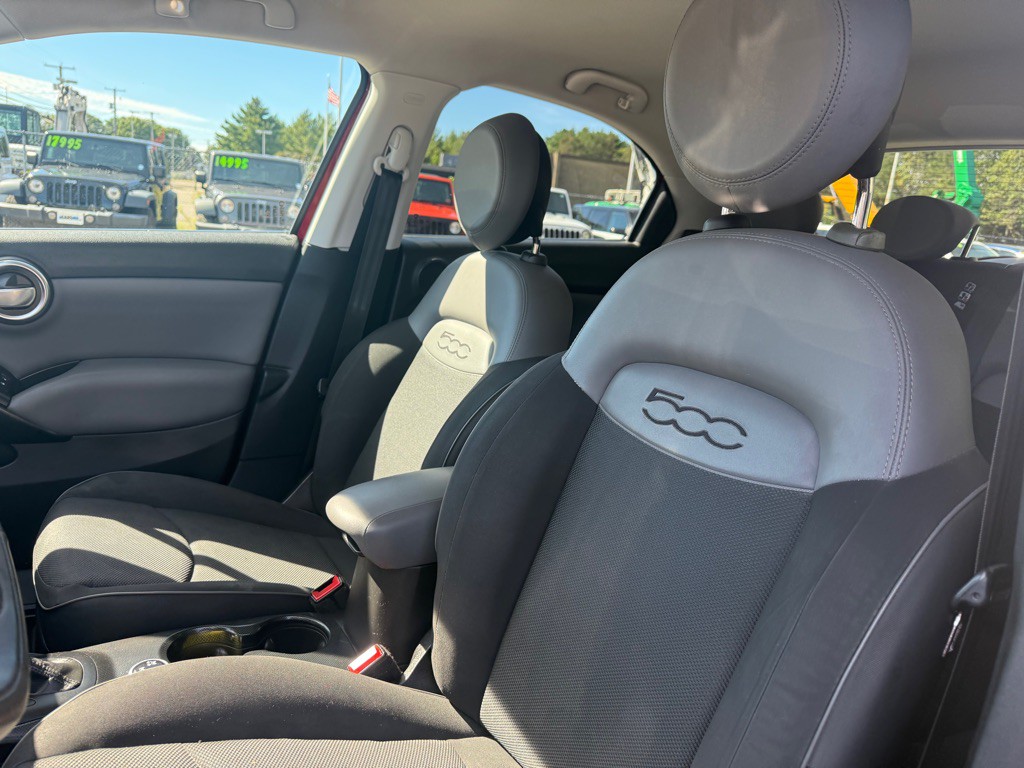 2016 FIAT 500 Image 16