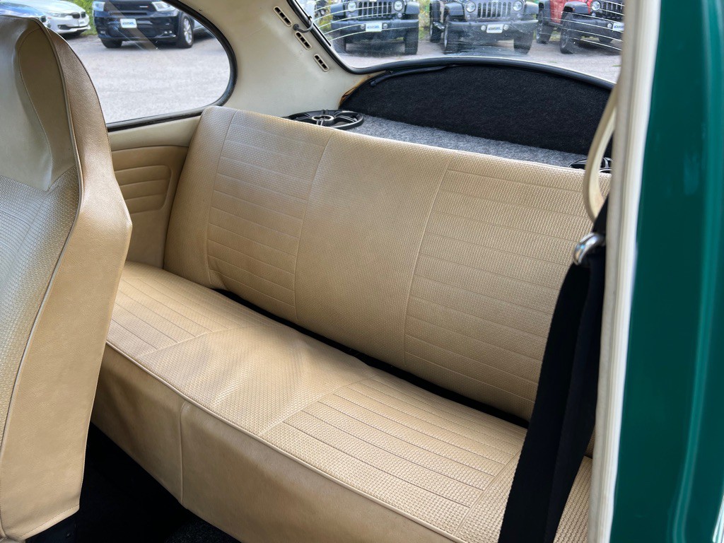 1974 Volkswagen Beetle Image 11