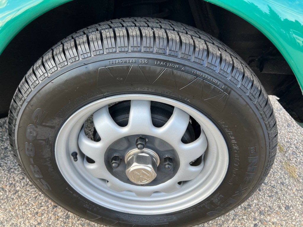 1974 Volkswagen Beetle Image 24
