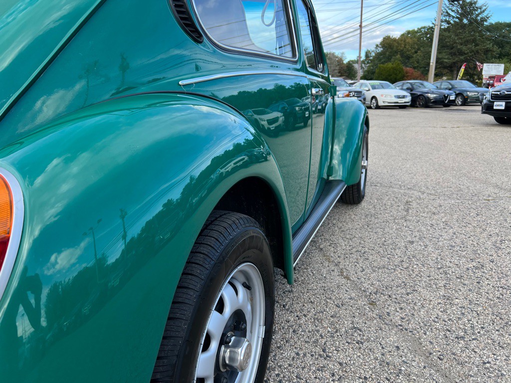 1974 Volkswagen Beetle Image 25