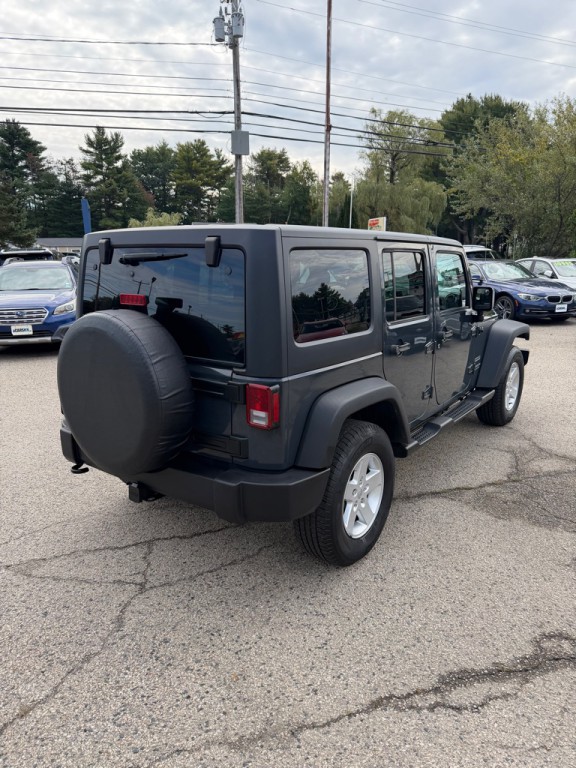 2017 Jeep Wrangler Unlimited Image 5