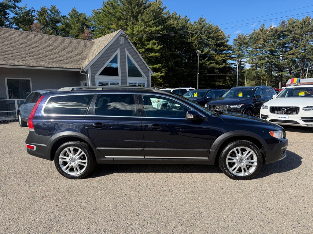 2016 Volvo XC70 Image 4