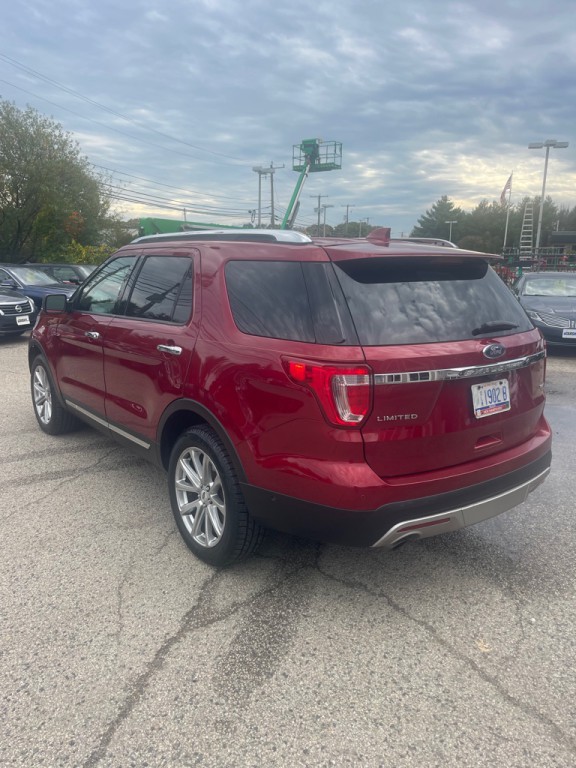2017 Ford Explorer Image 3