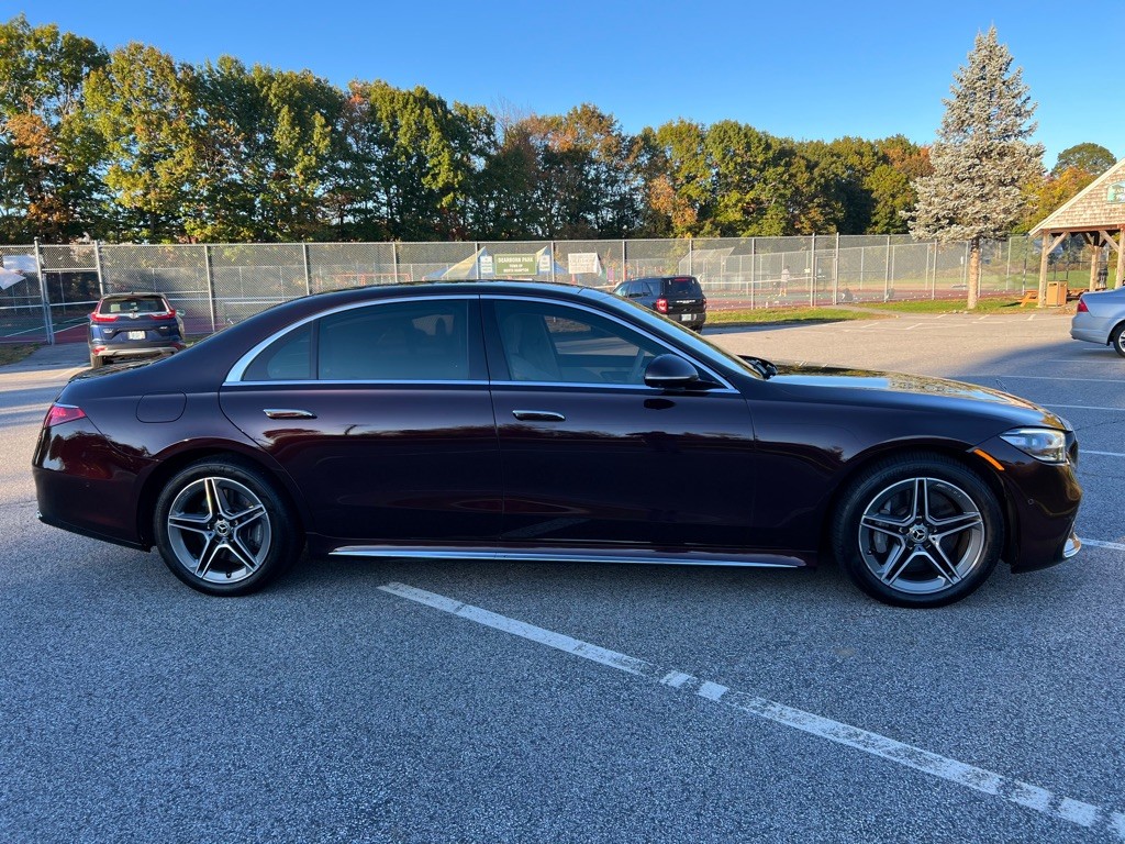 2022 Mercedes-Benz S-Class Image 4