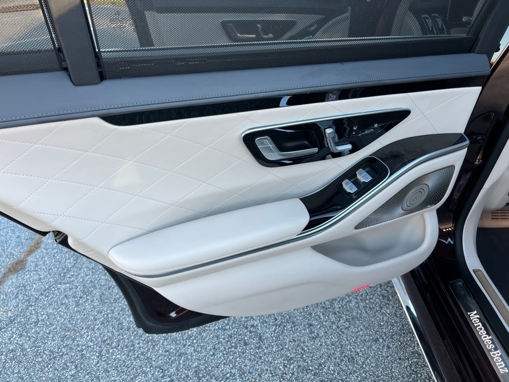 2022 Mercedes-Benz S-Class Image 12