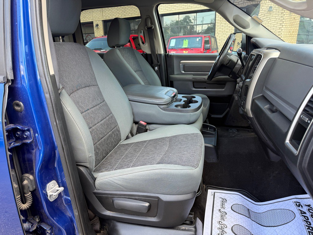 2015 RAM 2500 Image 8