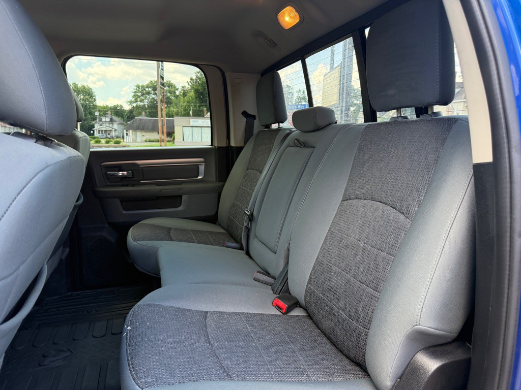2015 RAM 2500 Image 11