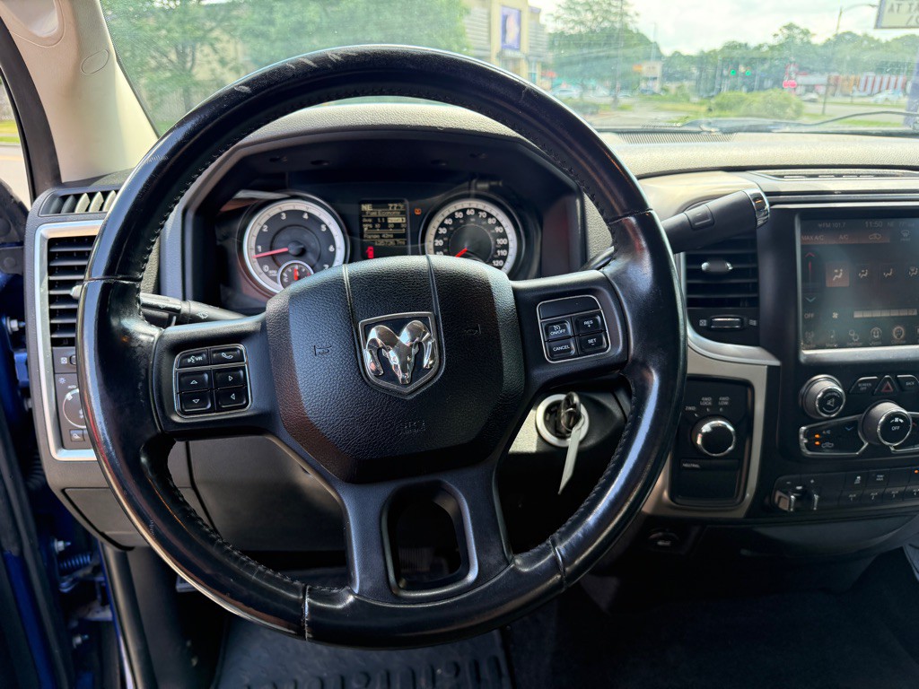 2015 RAM 2500 Image 15