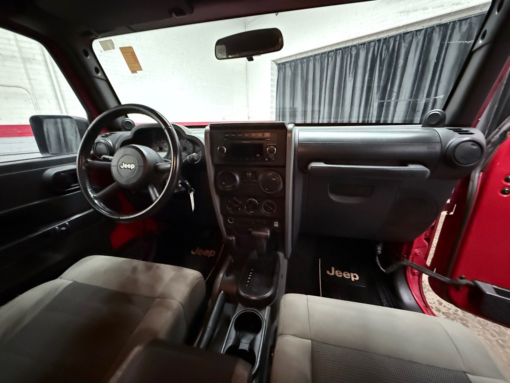 2009 Jeep Wrangler Image 17