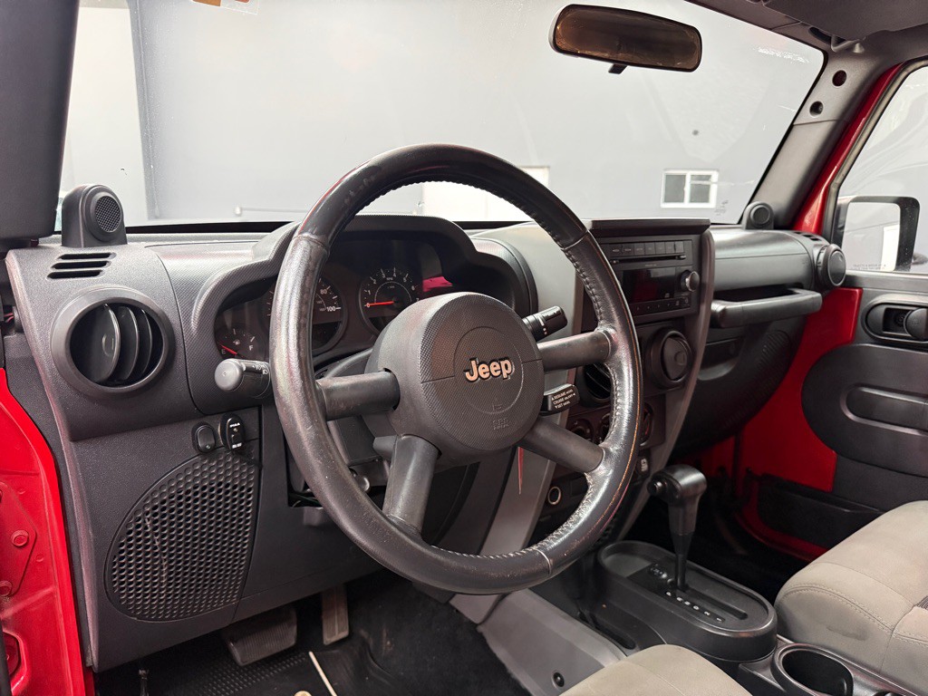 2009 Jeep Wrangler Image 9