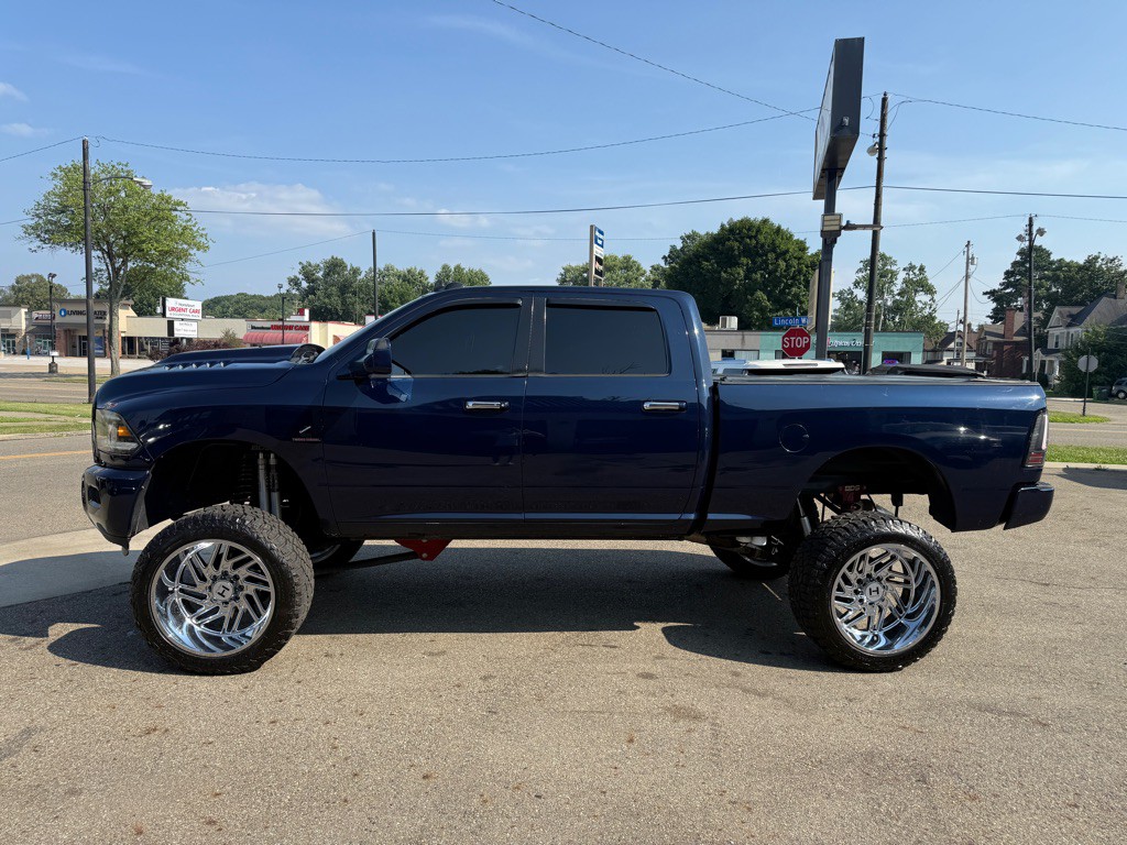 2014 RAM 2500 Image 3