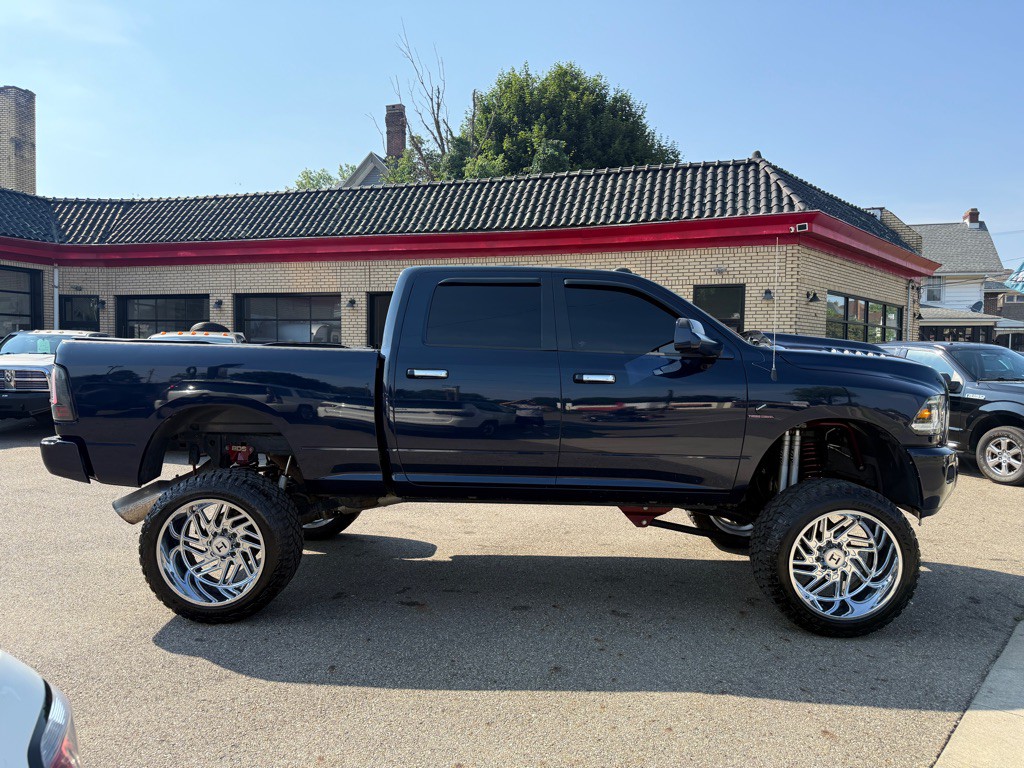 2014 RAM 2500 Image 4