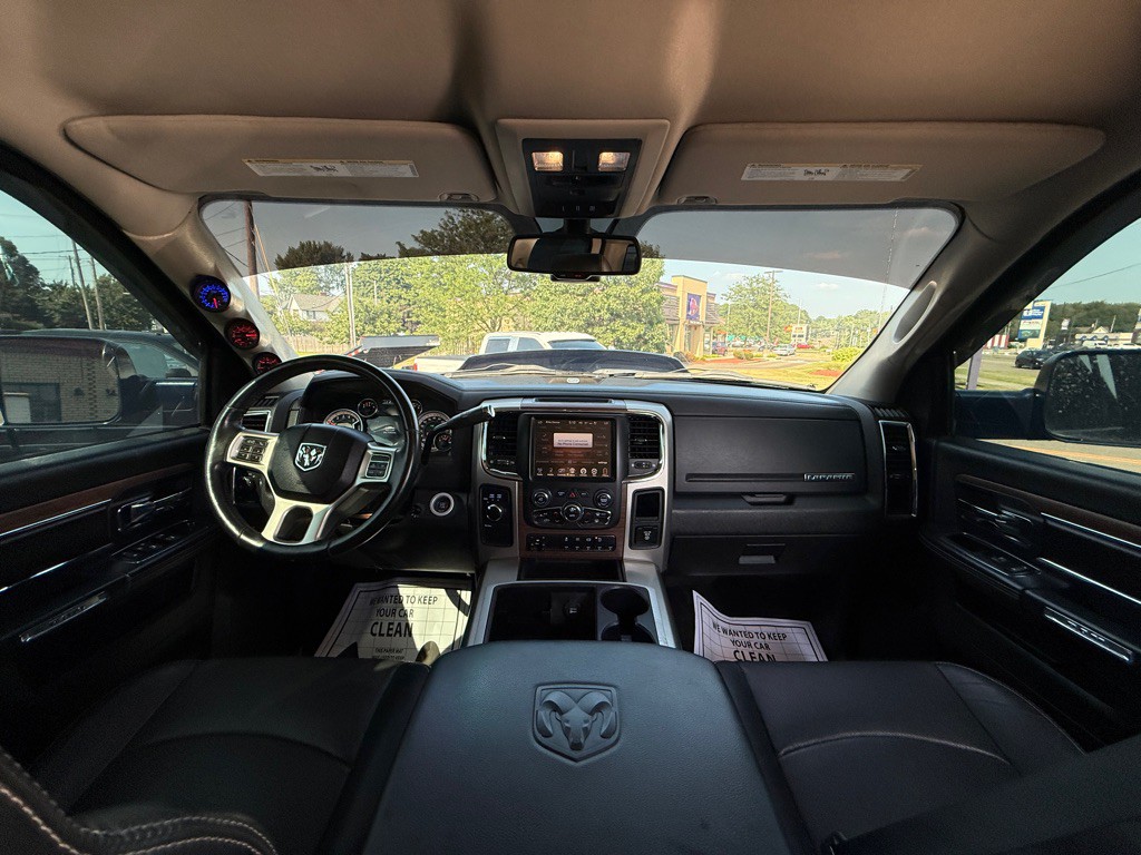 2014 RAM 2500 Image 9
