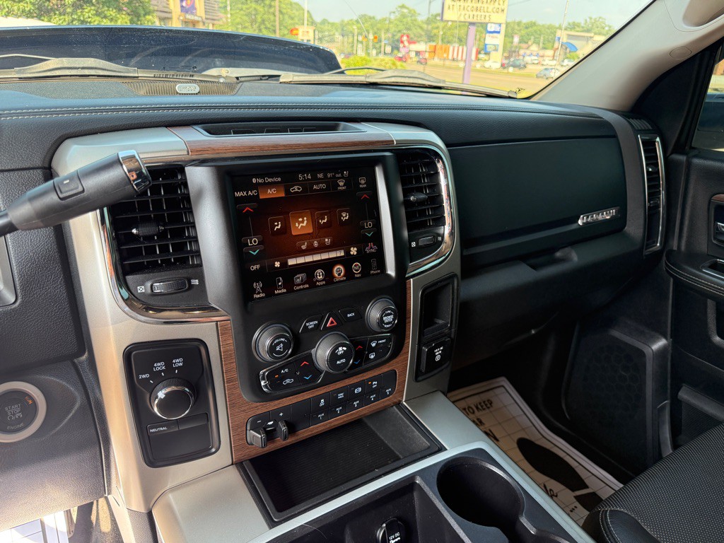 2014 RAM 2500 Image 16