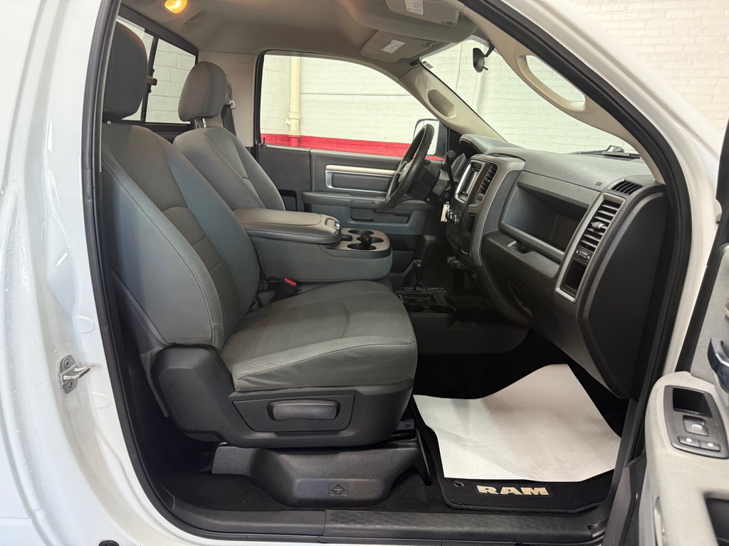 2014 RAM 2500 Image 6