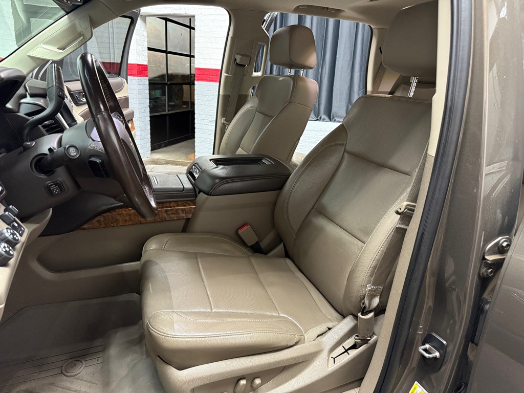 2015 Chevrolet Tahoe Image 11
