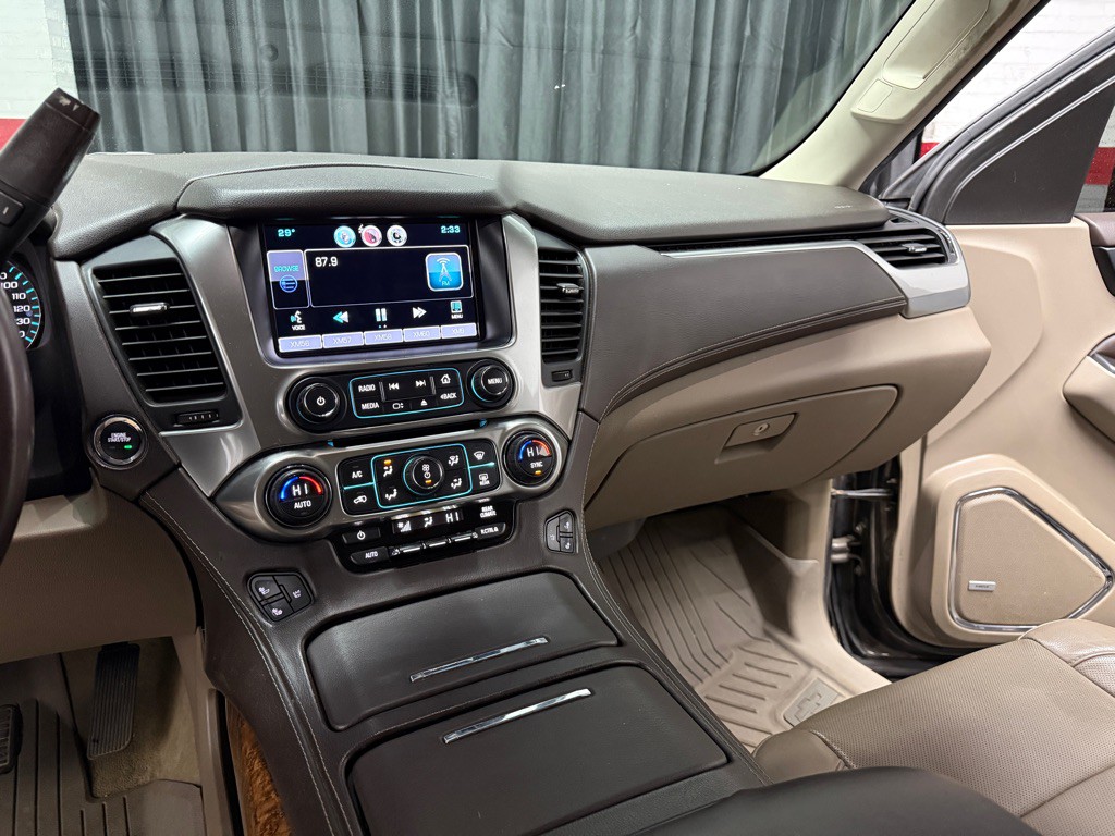 2015 Chevrolet Tahoe Image 16