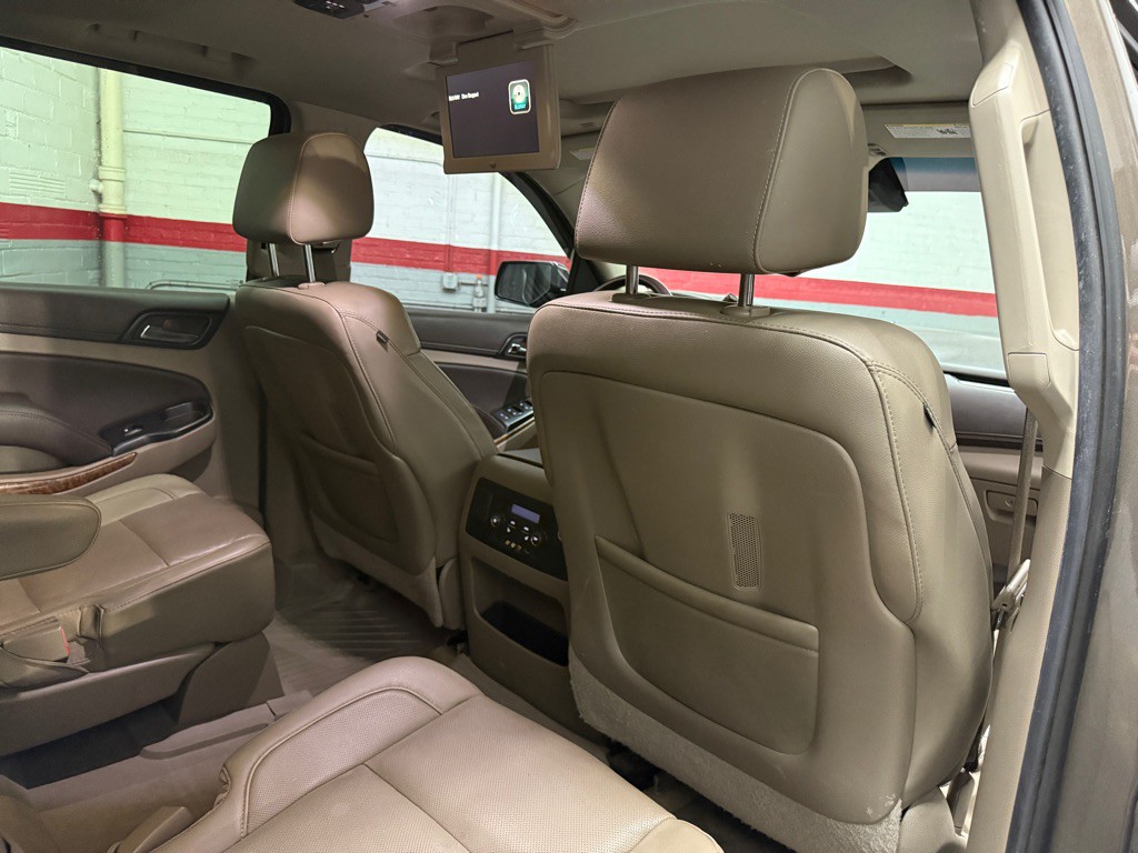 2015 Chevrolet Tahoe Image 19