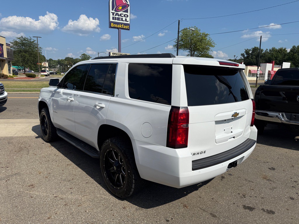 2017 Chevrolet Tahoe Image 5