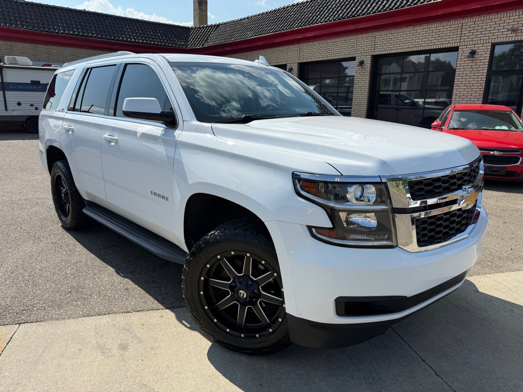 2017 Chevrolet Tahoe Image 9