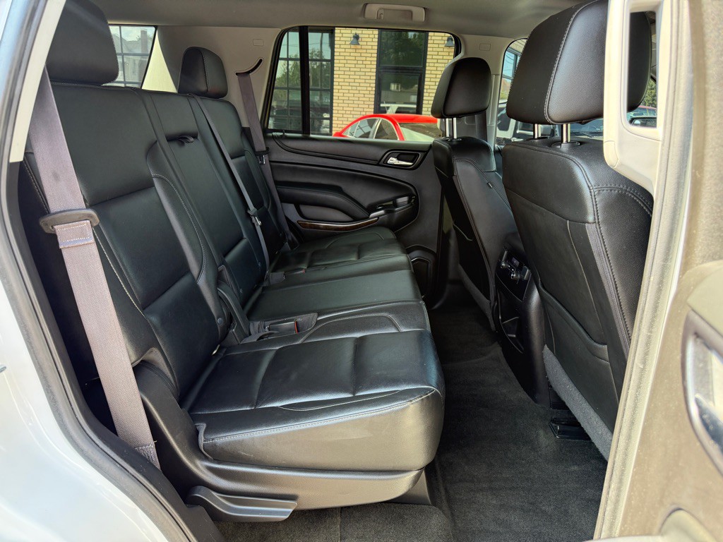 2017 Chevrolet Tahoe Image 12