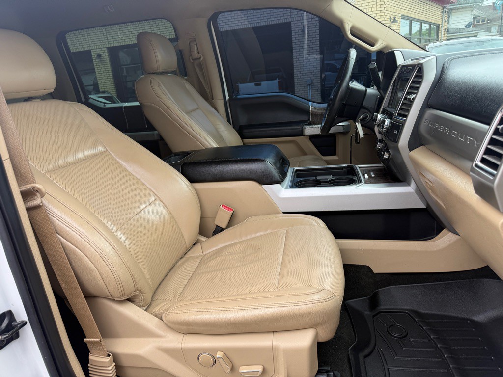 2017 Ford F-250 Image 11