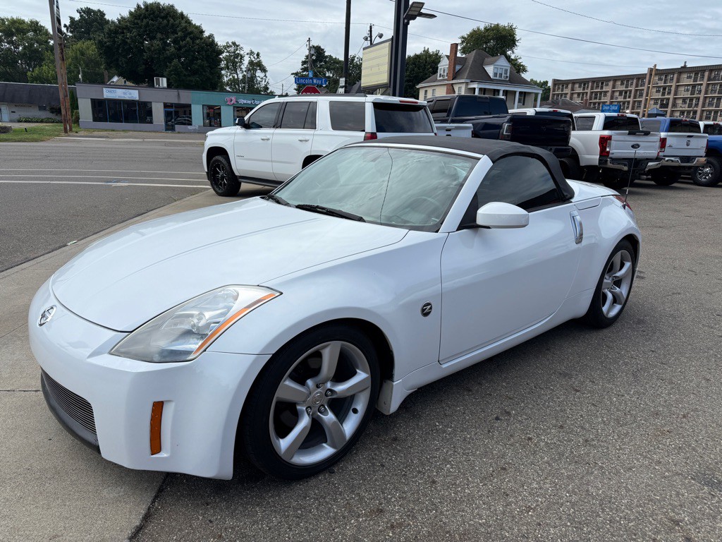2004 Nissan 350Z Image 14
