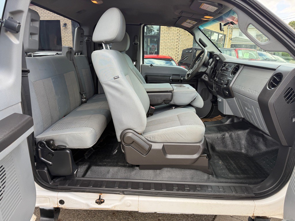 2016 Ford F-250 Image 10