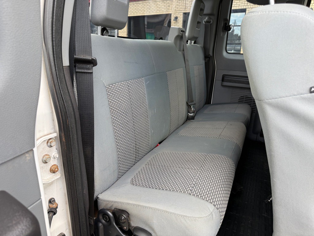 2016 Ford F-250 Image 12