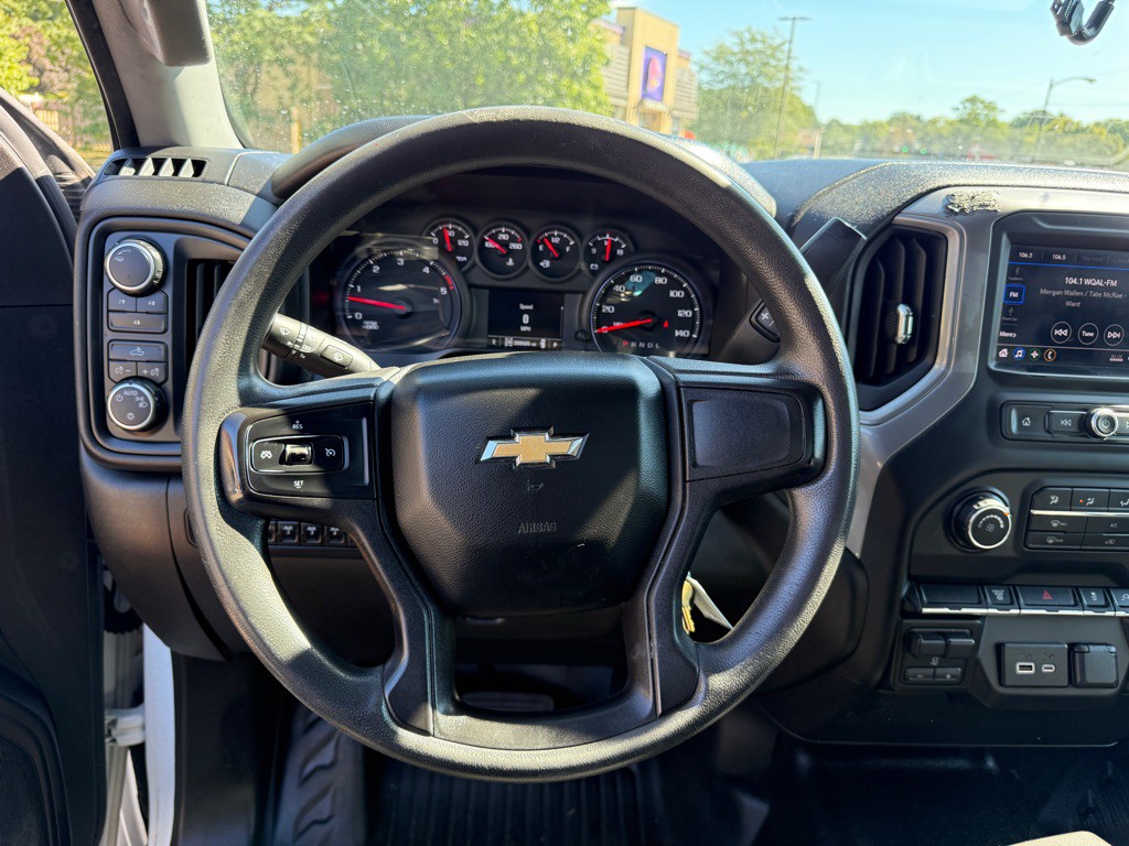2021 Chevrolet Silverado 1500 Image 11