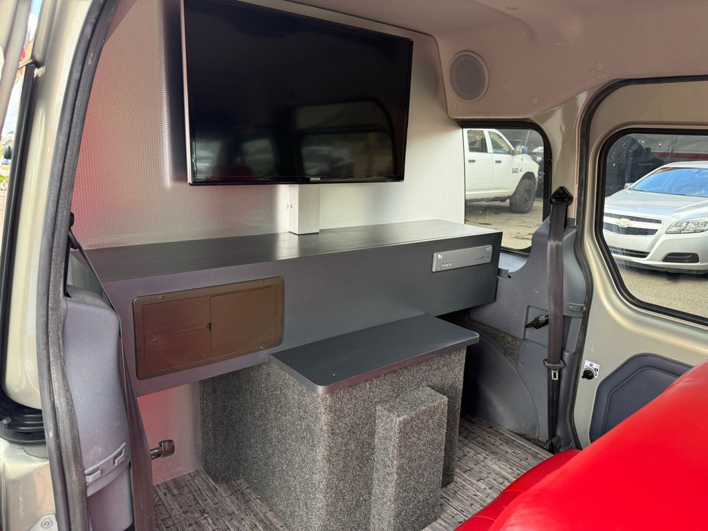 2013 Ford Transit Connect Image 9