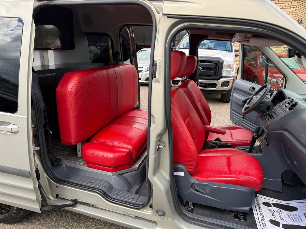 2013 Ford Transit Connect Image 13