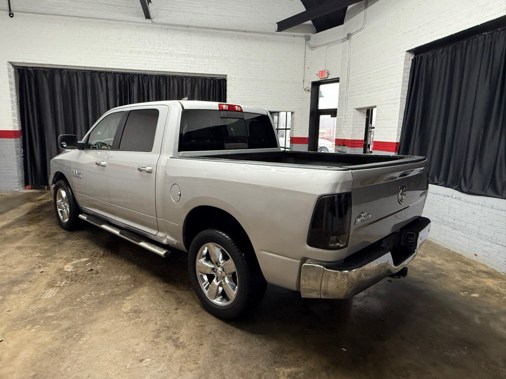 2017 RAM 1500 Image 4