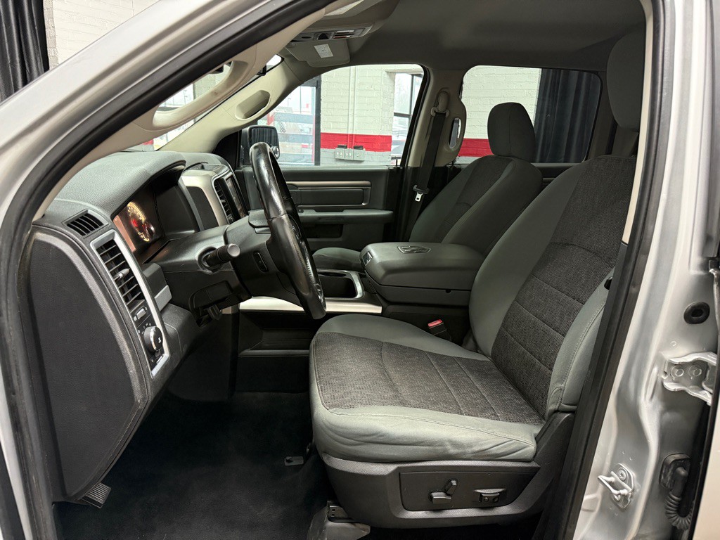 2017 RAM 1500 Image 11