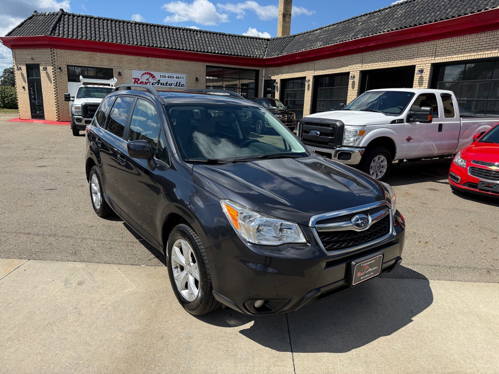 2014 Subaru Forester Image 2