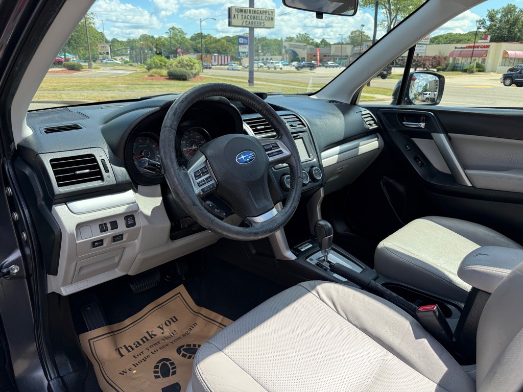 2014 Subaru Forester Image 15