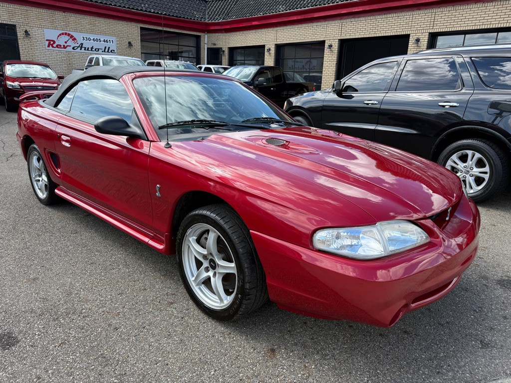 1998 Ford Mustang Image 2