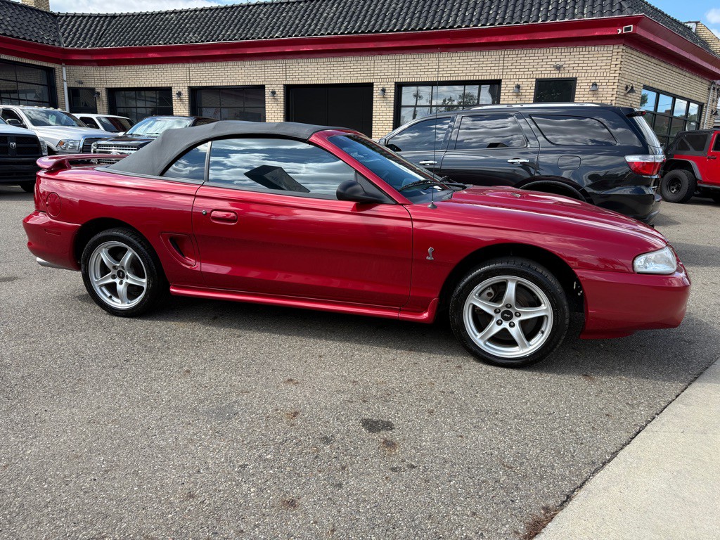 1998 Ford Mustang Image 3