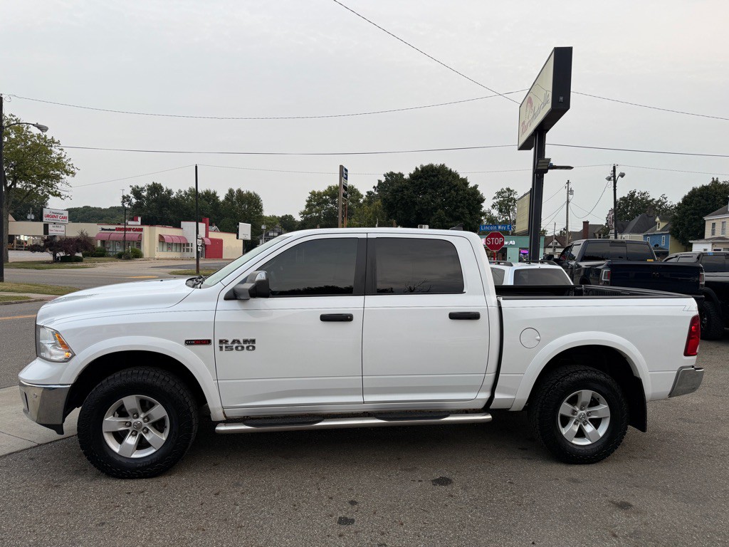 2016 RAM 1500 Image 4