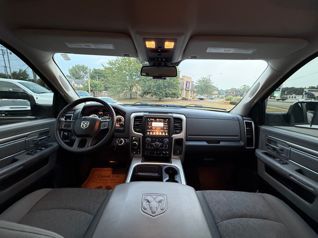 2016 RAM 1500 Image 15