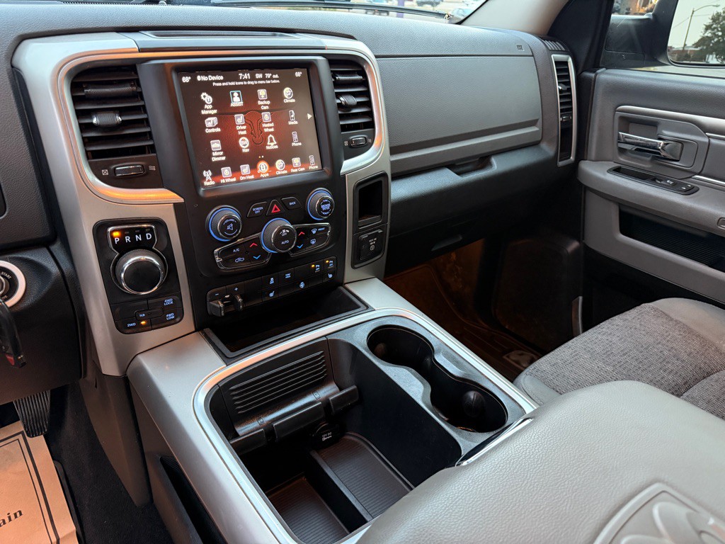 2016 RAM 1500 Image 19
