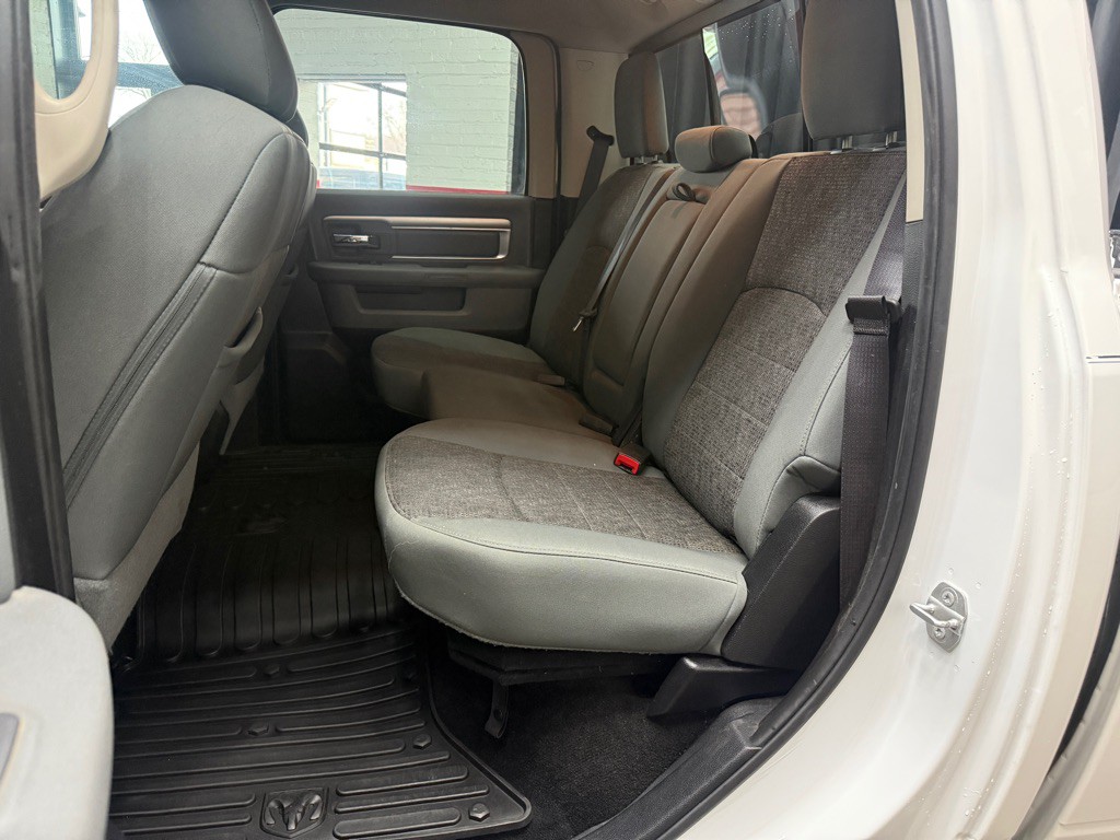 2016 RAM 1500 Image 13