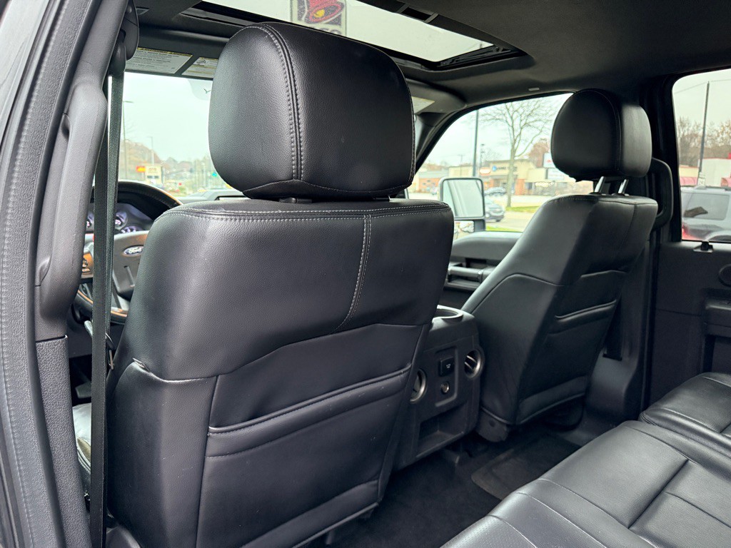 2016 Ford F-350 Image 11