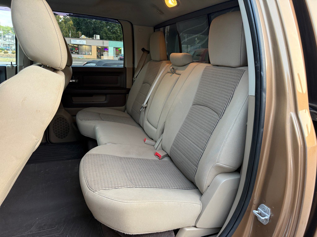 2011 Dodge Ram 1500 Image 10