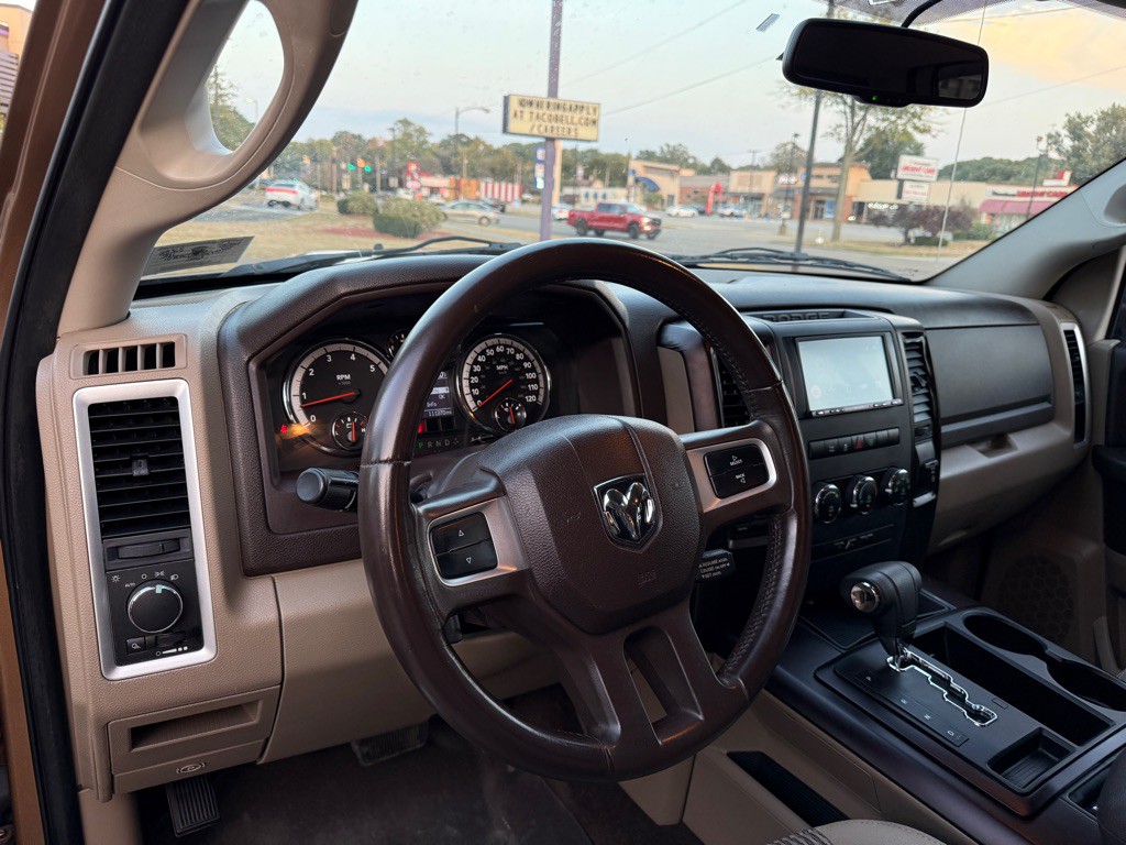 2011 Dodge Ram 1500 Image 12