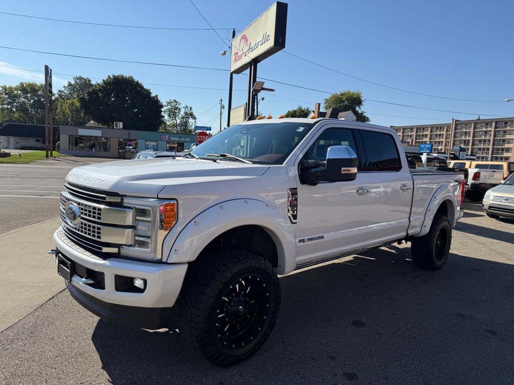 2019 Ford F-350 Image 1